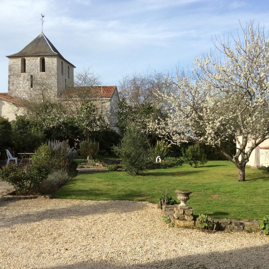 La Belle Lavande, Chambre D Hote Chenommet Exterior foto